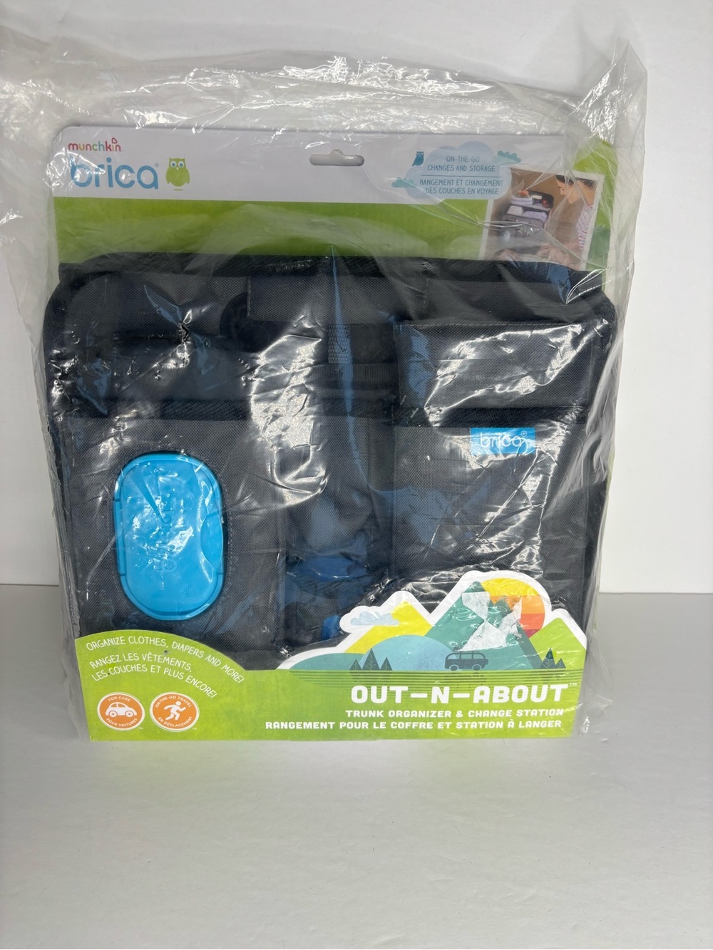 Munchkin Brica Out-N-About Trunk
Organizer & Changing Station Collapsible